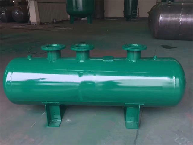 连山连山连山蒸汽分气缸